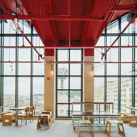 Отель Local Stitch Creator Town Seogyo Сеул Экстерьер фото